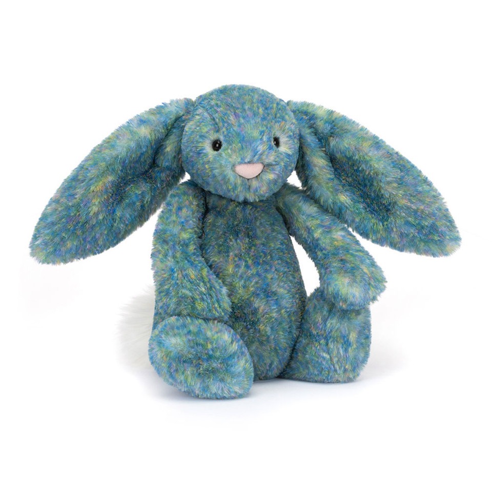 Washing plush toys for hygiene